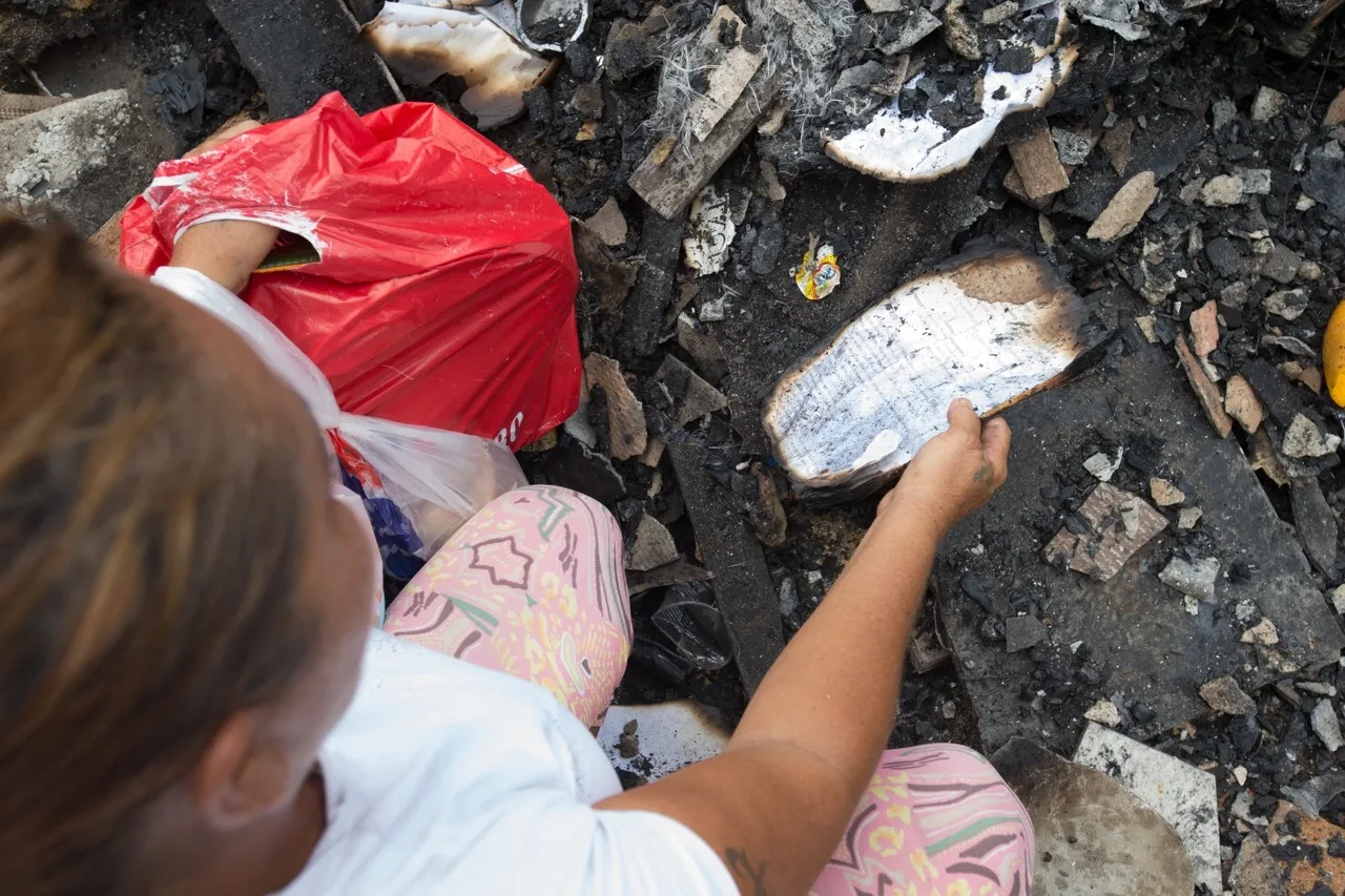 Conceição cita o material escolar para os filhos como uma das prioridades para o momento
