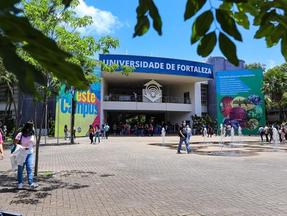 Fachada da Universidade de Fortaleza