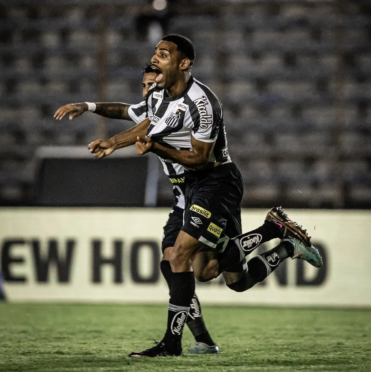 O Santos também avançou na Copa do Brasil ao vencer o Ceilândia fora de casa