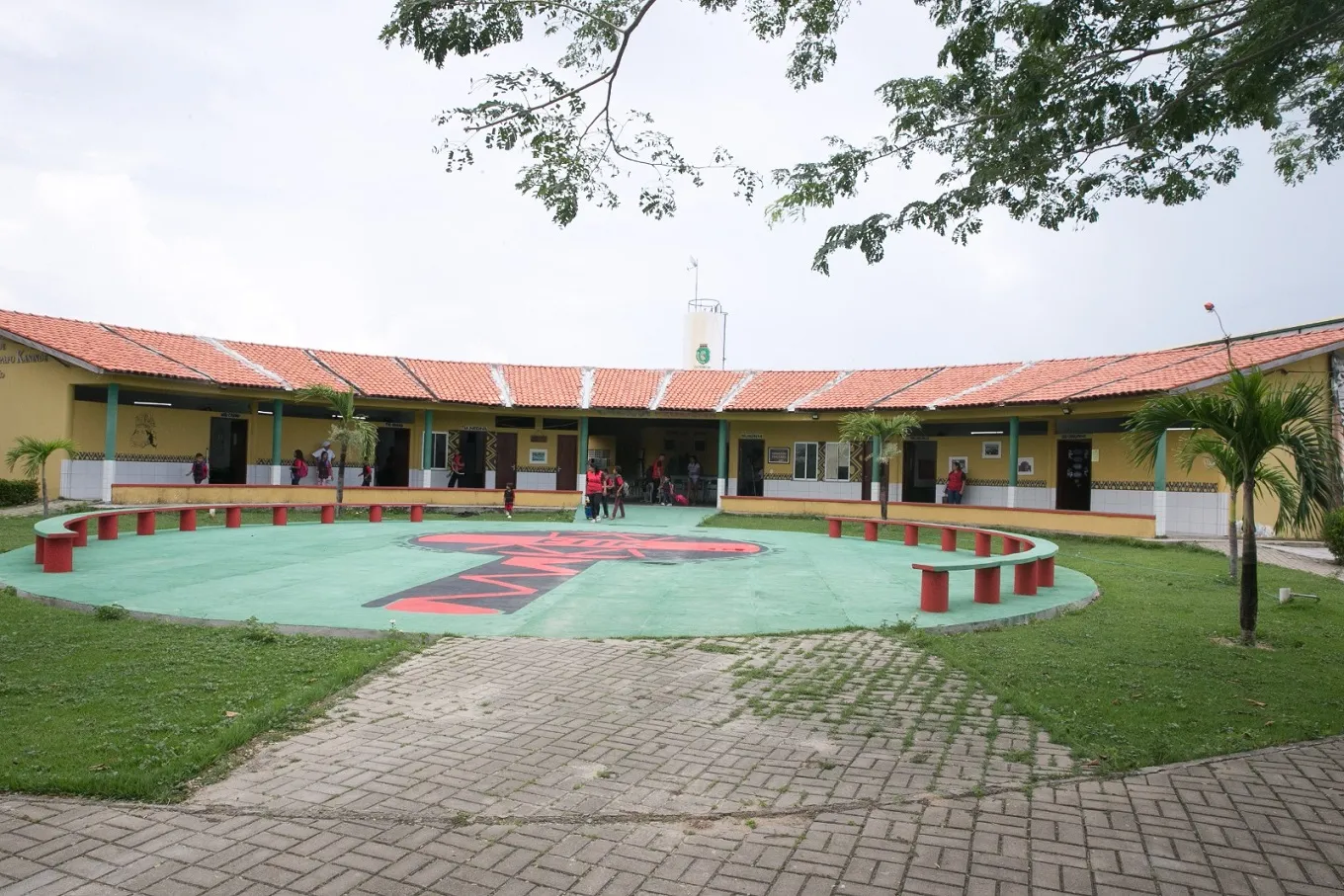 Escola Indígena é fruto de reivindicação história; antes, aulas ocorriam debaixo de árvores