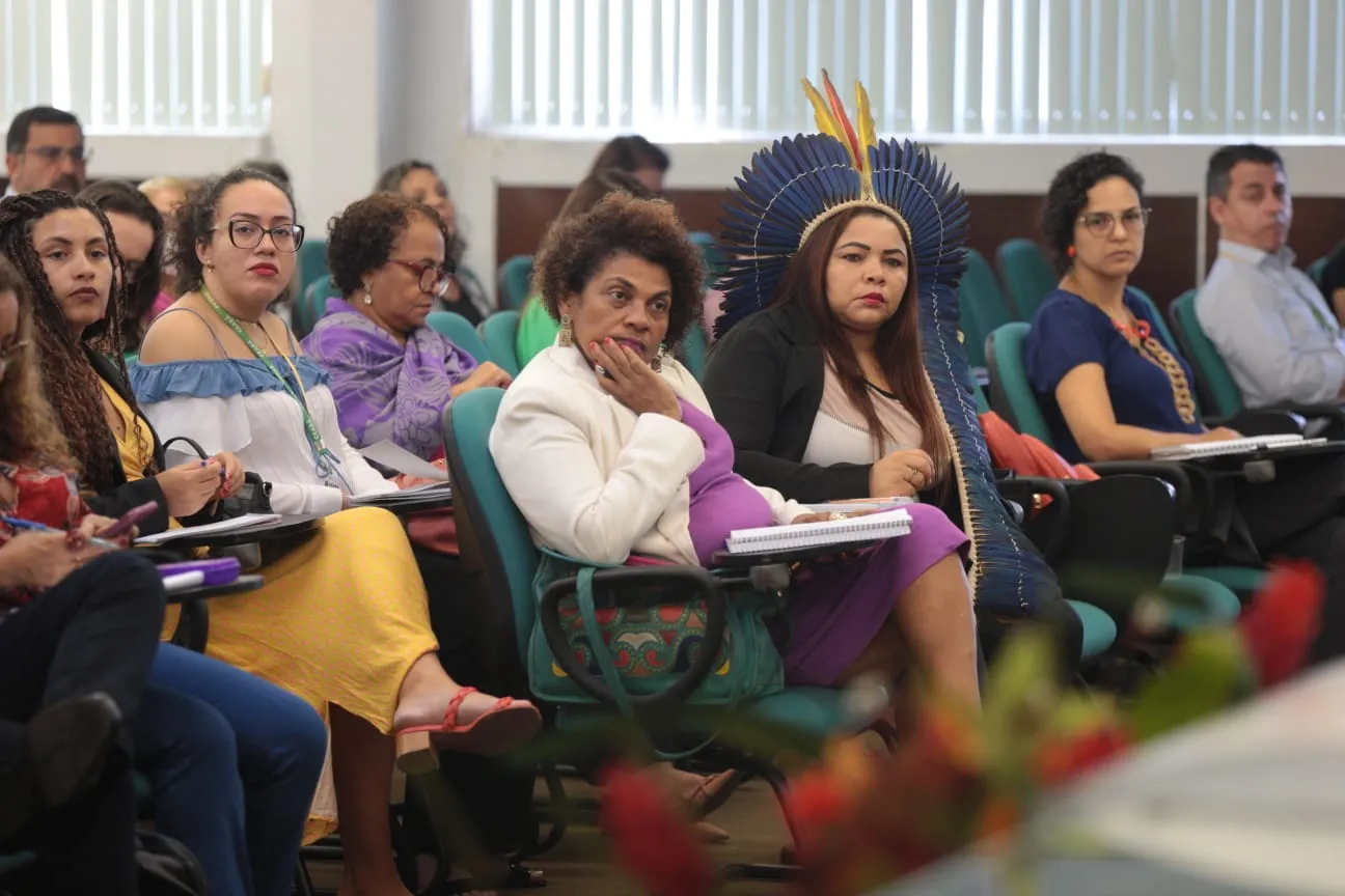 Novas secretárias participam de reunião de alinhamento e de tratativas finais para o início oficial dos trabalhos.