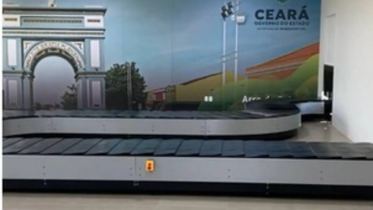 Desembarque com esteiras para bagagem