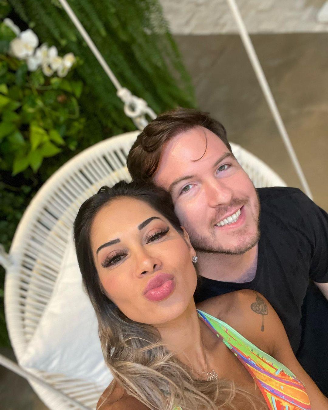 Thiago Nigro e Maíra Cardi