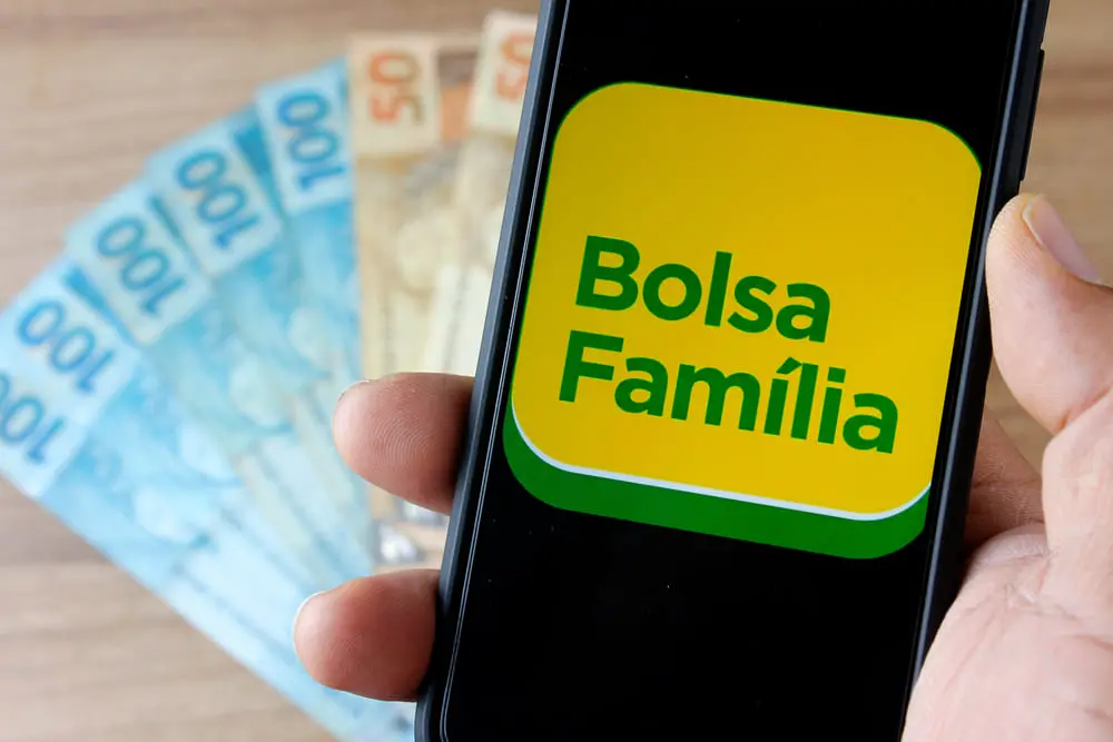Caixa anuncia datas de pagamento do novo Bolsa Família