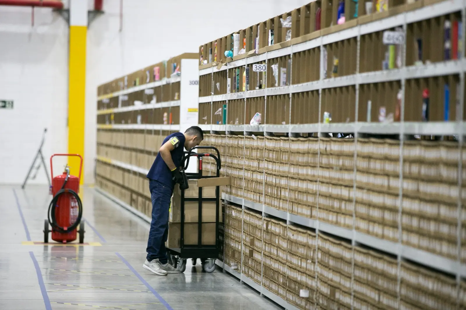 Centro de Distribuição da Amazon, em Itaitinga