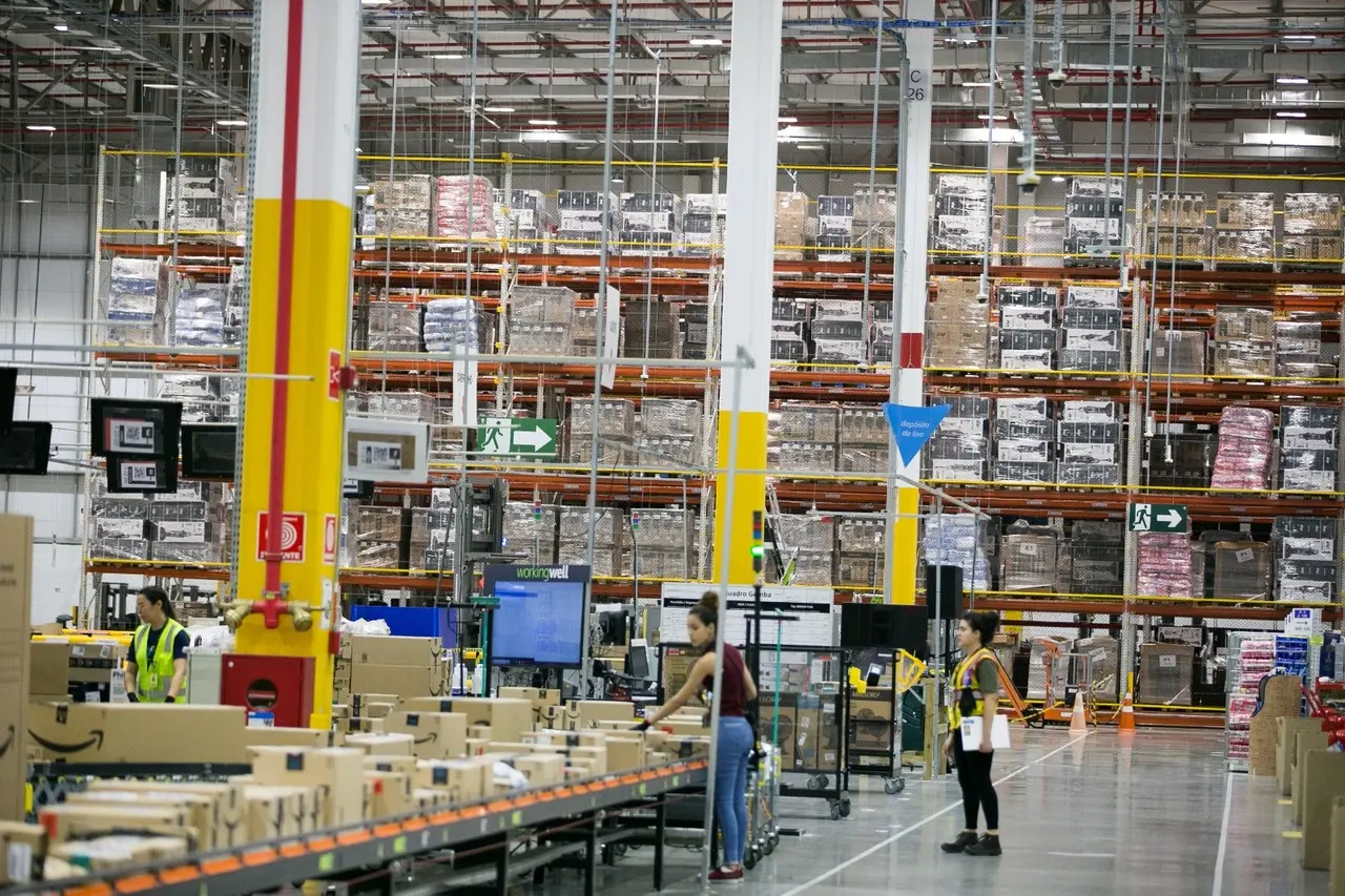 Centro de Distribuição da Amazon, em Itaitinga