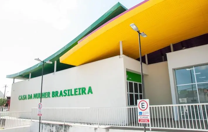 Mulher teve bochecha mordida por agressor em Fortaleza