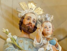 Imagem de São José com o menino Jesus