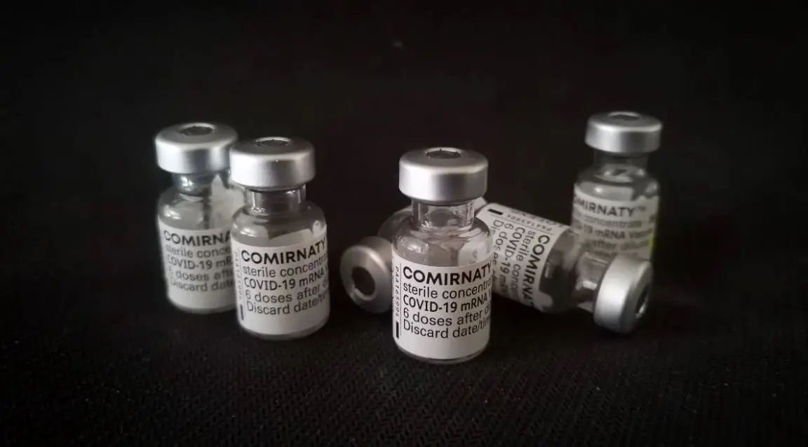 vacina bivalente da Pfizer