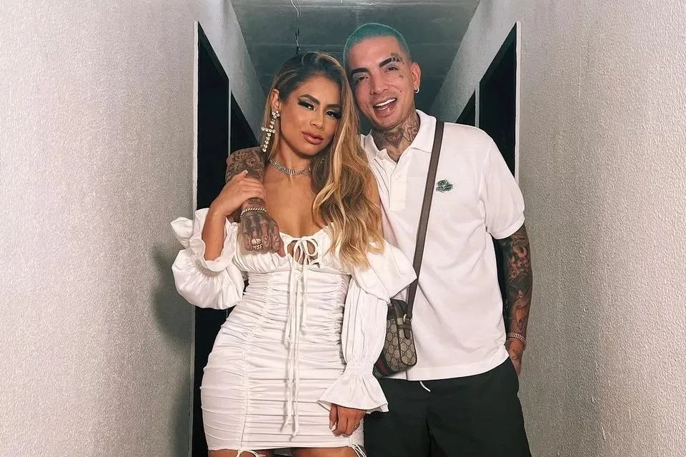 Artista é investigado pelo crime de importunação sexual após ser flagrado acariciando Dania Mendez, participante 'La Casa de Los Famosos' que fez intercâmbio no BBB 23