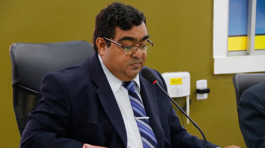 Maurício Martins faz série de ataques a deputadas estaduais do PT