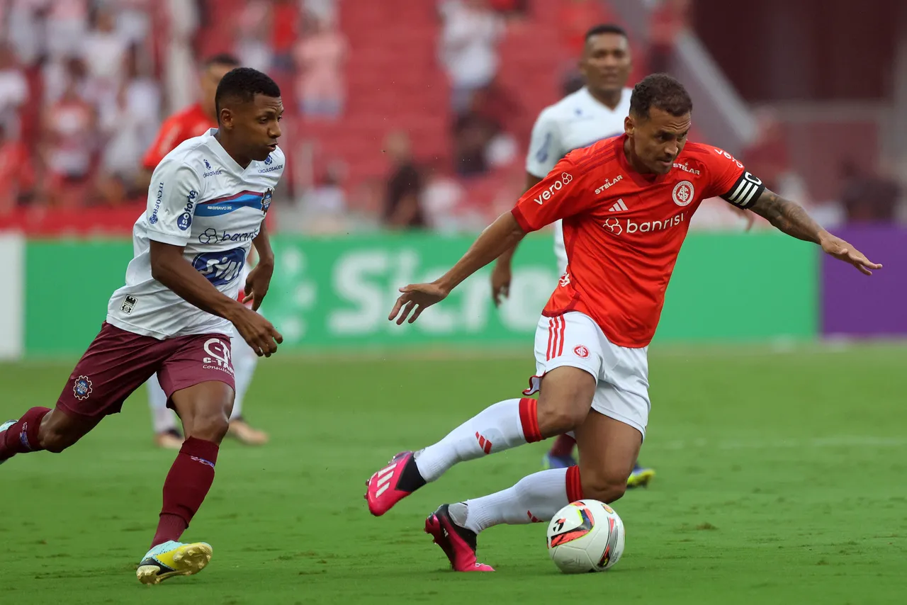 O Inter perdeu nos pênaltis para o Caxias no domingo e foi eliminado do campeonato gaúcho