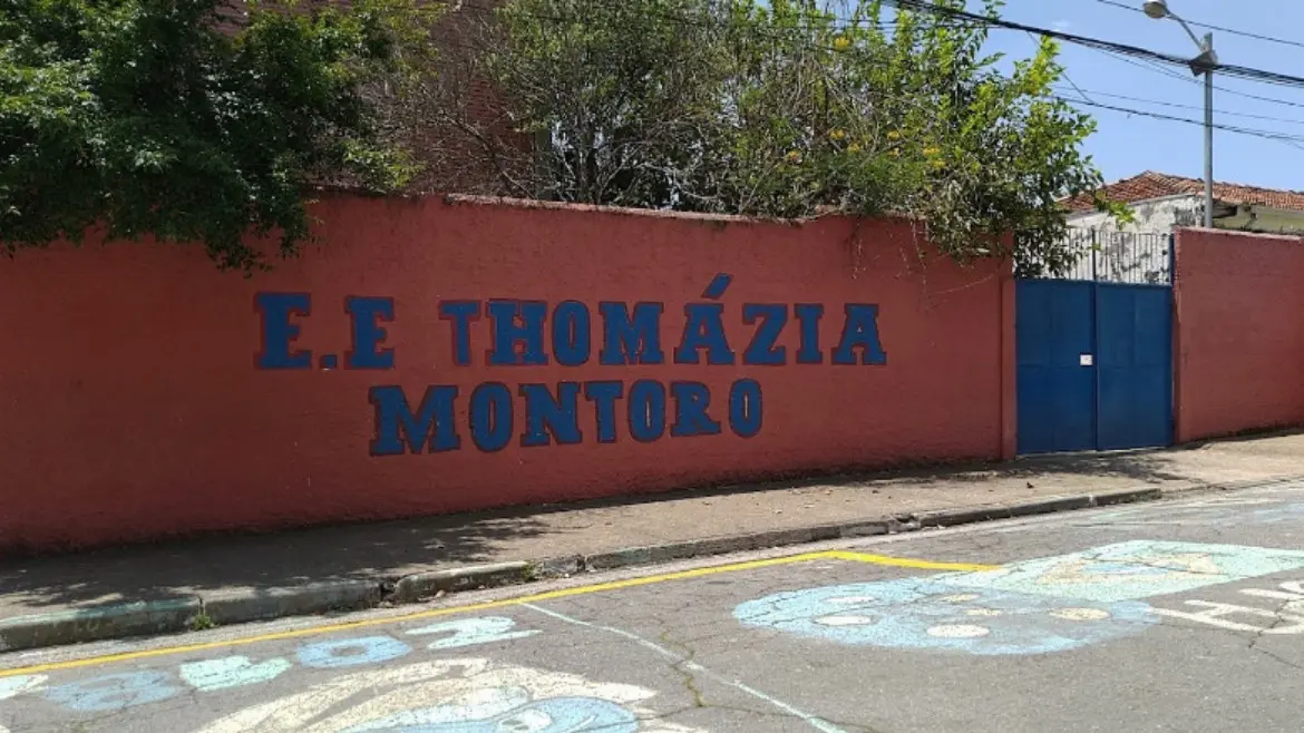 fachada da escola e.e. thomázia montoro em são paulo