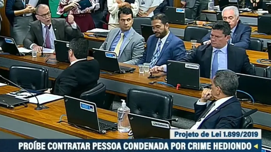 capa da noticia