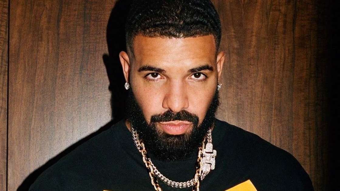 Drake lied about the reason for canceling his Lollapalooza show, newspaper says – Zoeira