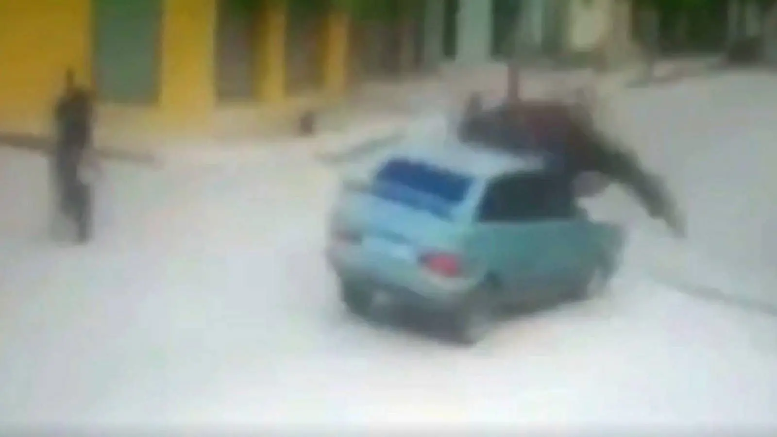 Cavalo atropelado ao avançar cruzamento em Missão Velha, no dia 2 de abril de 2023