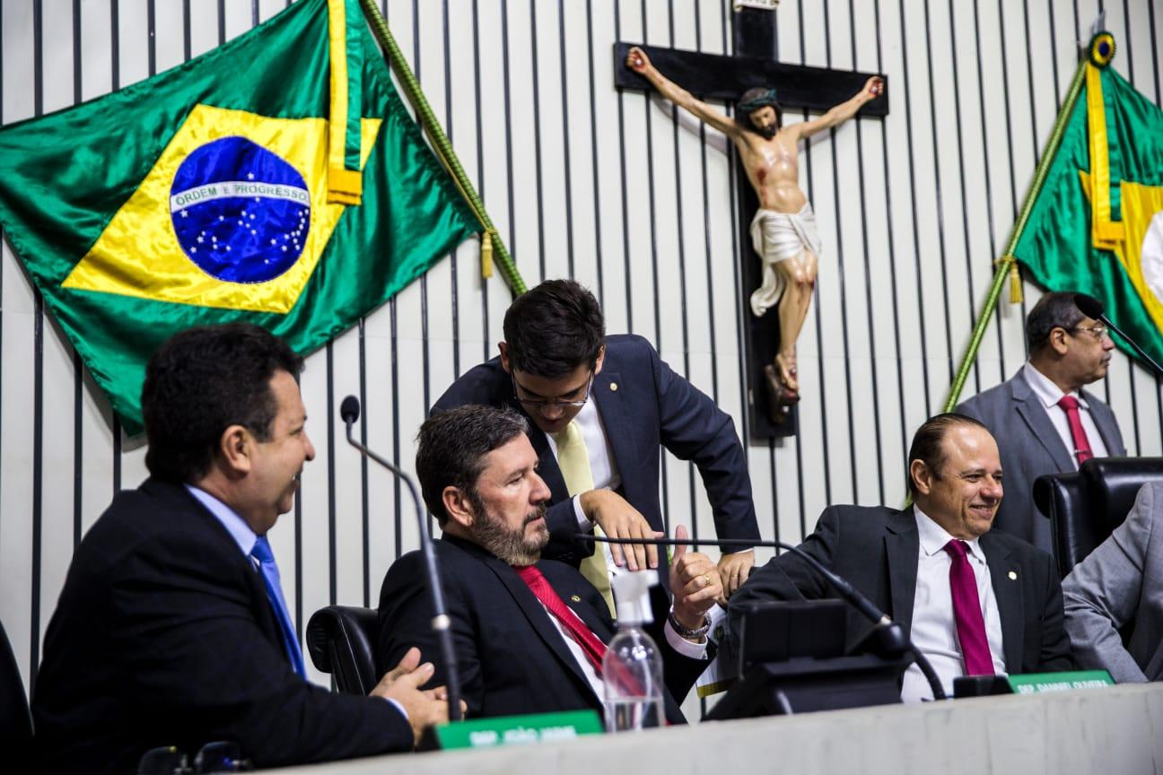 Alece, deputados, funsaúde, carmelo neto