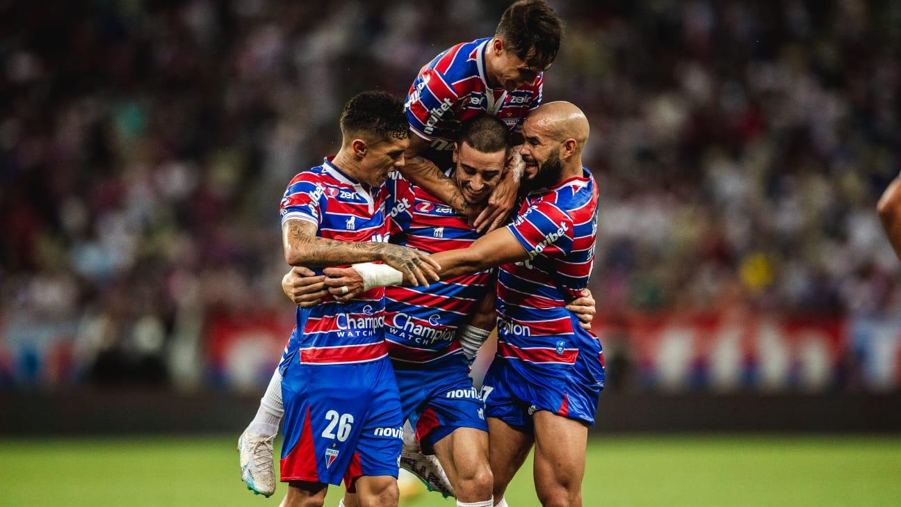 David Cruz fala em levantar a cabeça após goleada do Fortaleza