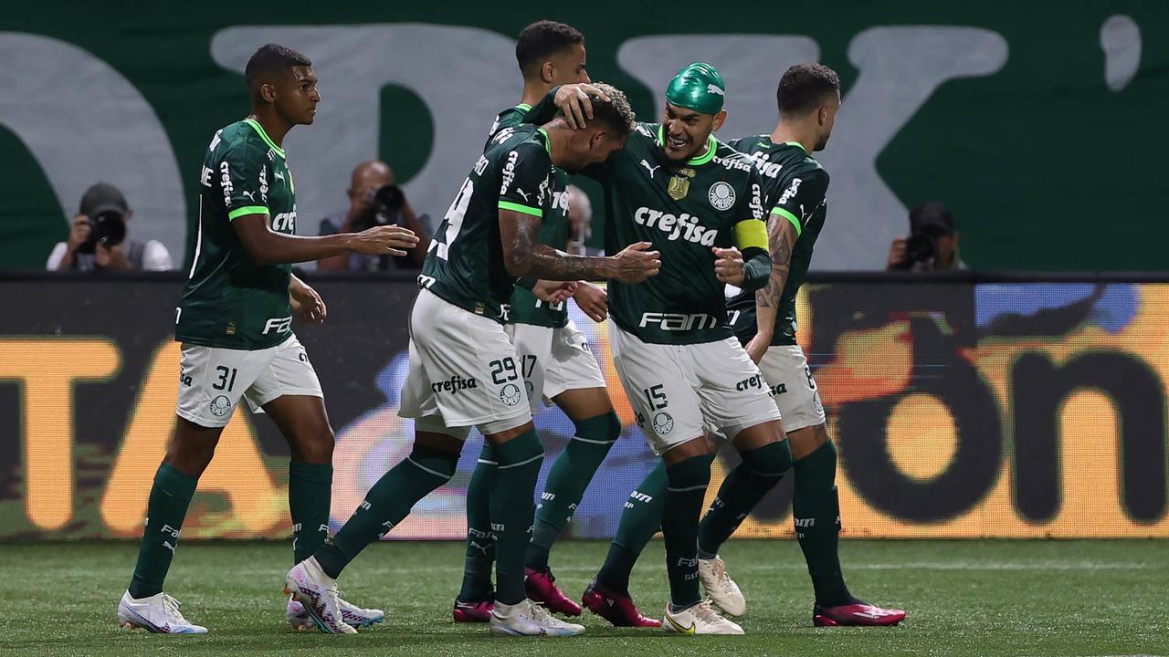 Palmeiras x São Paulo: confira horário, onde assistir, palpites e prováveis  escalações - Jogada - Diário do Nordeste