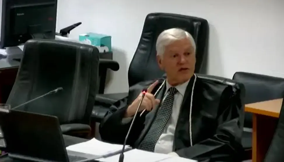 Imagem da notícia: Em sessão do TJ, desembargador diz que Paraná 'tem nível cultural superior ao Norte e Nordeste'