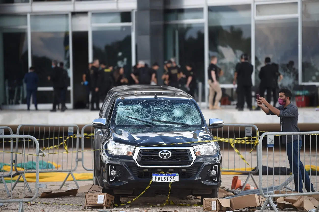 ataques em Brasília