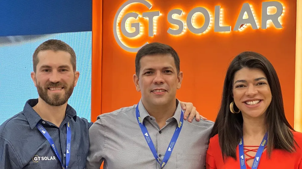 Daniel Zanghelini, Gerente de Produto, Jardel Lima, Gerente de Pricing e Sabrina Rampin, Gerente de Marketing