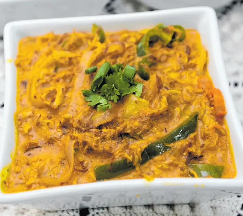 Moqueca de caju é cremosa e deliciosa