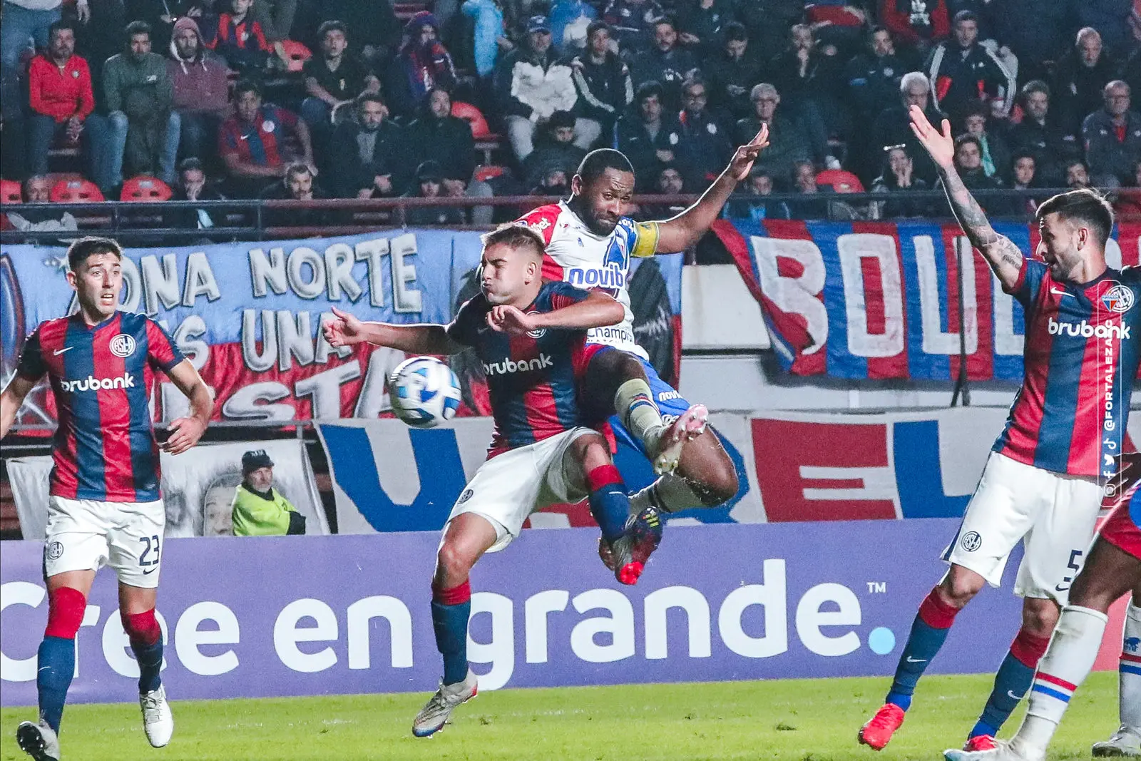 Tinga abriu o placar para o Fortaleza