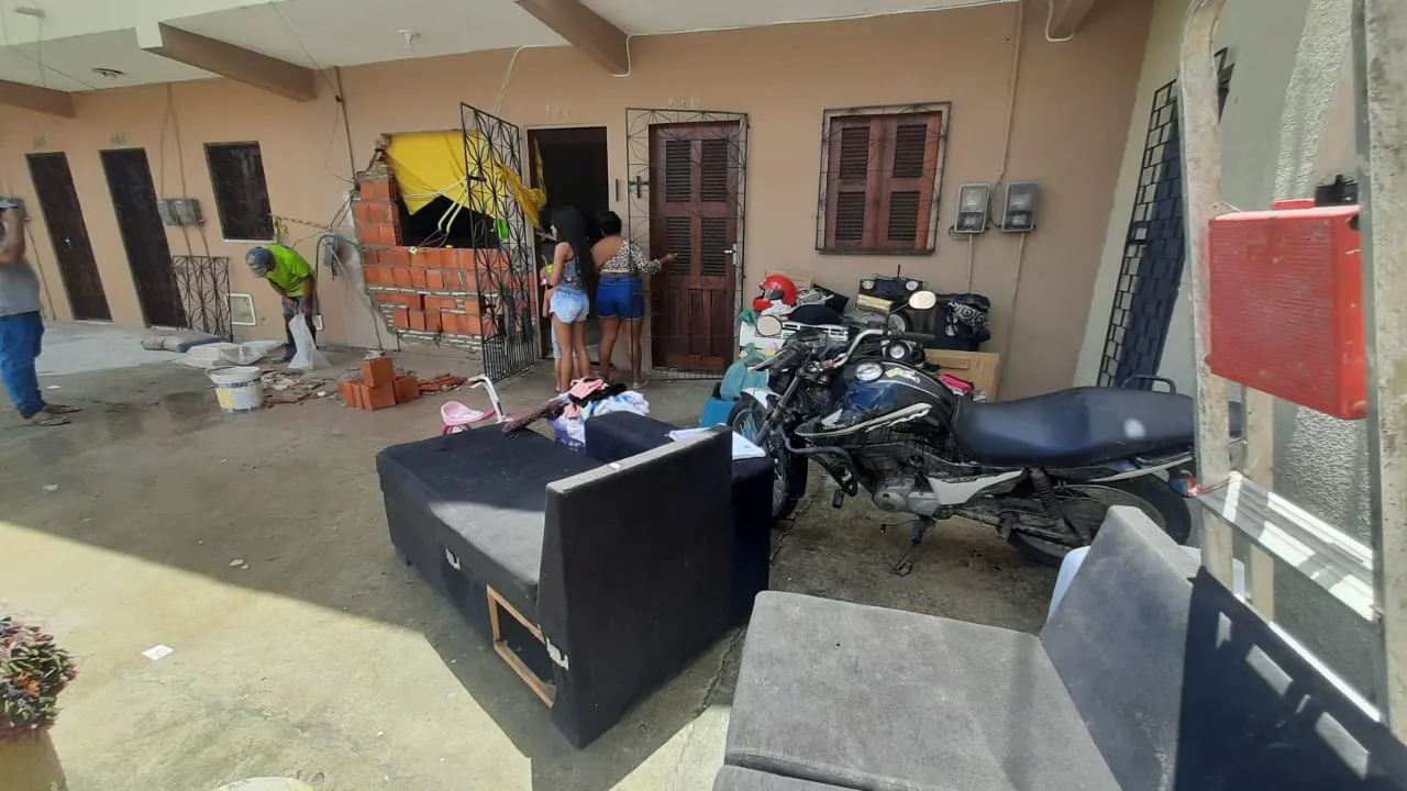 O local do acidente na manhã desta sexta-feira (21)