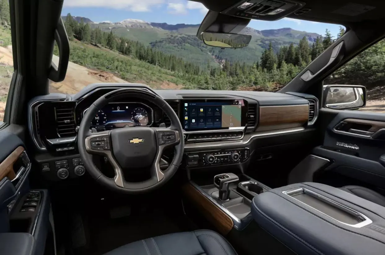 Painel da Chevrolet Silverado High Country