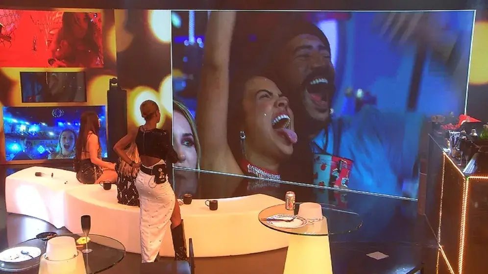 Sisters comentaram relação de amizade entre Paula e Ricardo