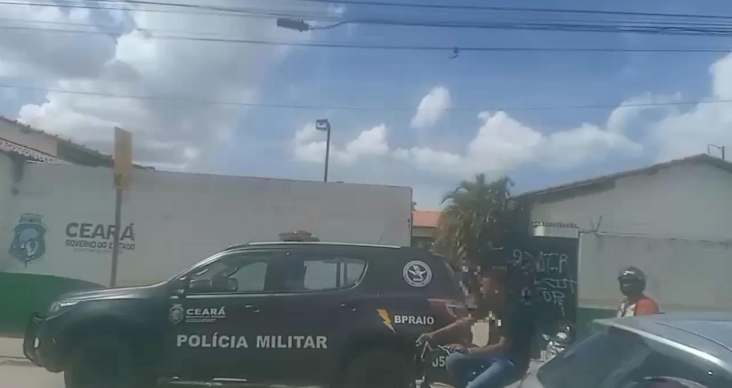 Irmã de aluna agrede outra aluna em escola de Pacatuba
