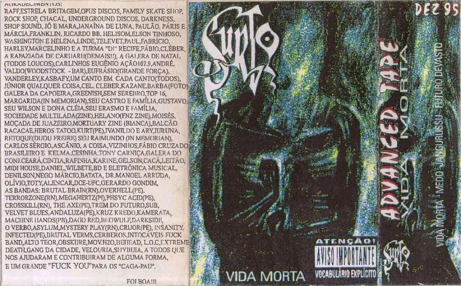 Arte da fita K7 com lista de agradecimentos