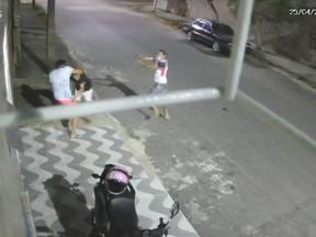 Homem reage assalto, arma falha e suspeitos fogem, no bairro Rodolfo Teófilo