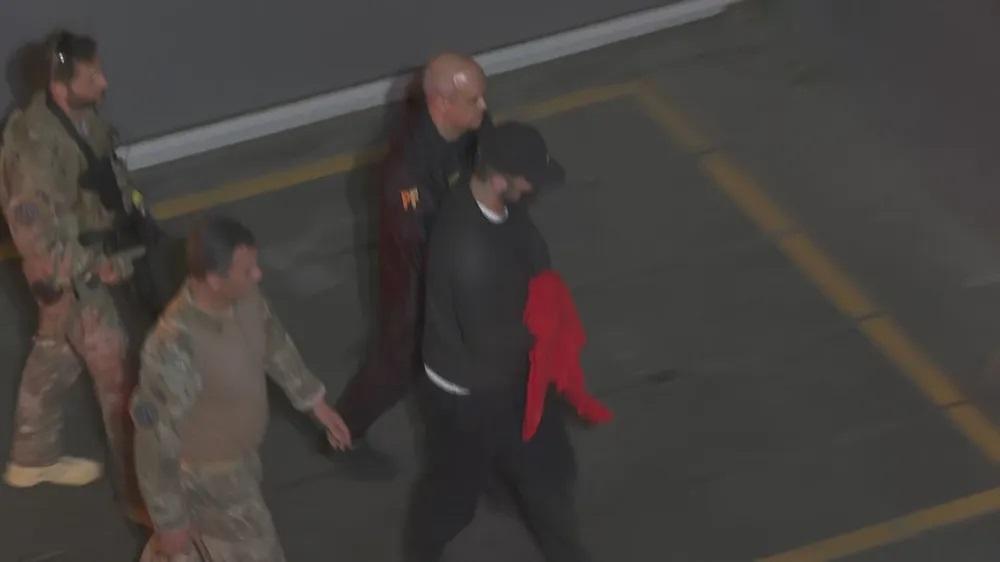 Empresário chega ao Brasil neste sábado (29)