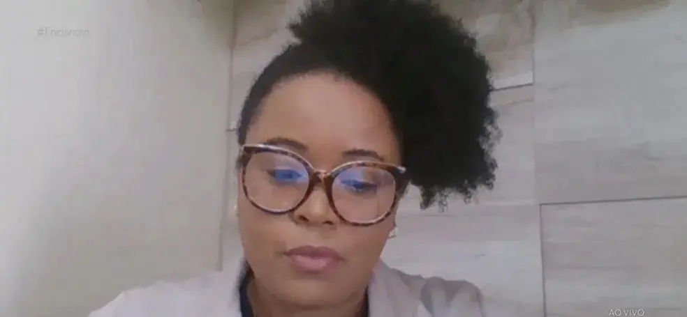 Professora expulsa de voo