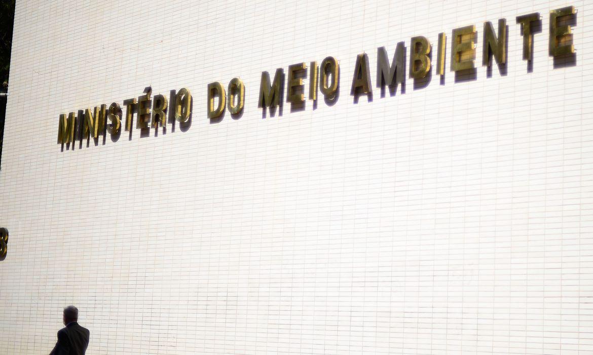 fachada do ministério do meio ambiente