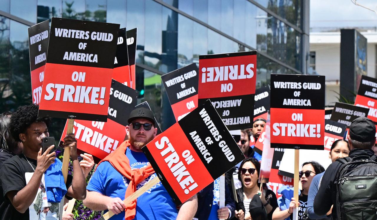 Greve dos Roteiristas iniciou nesta terça-feira (2), nos Estados Unidos