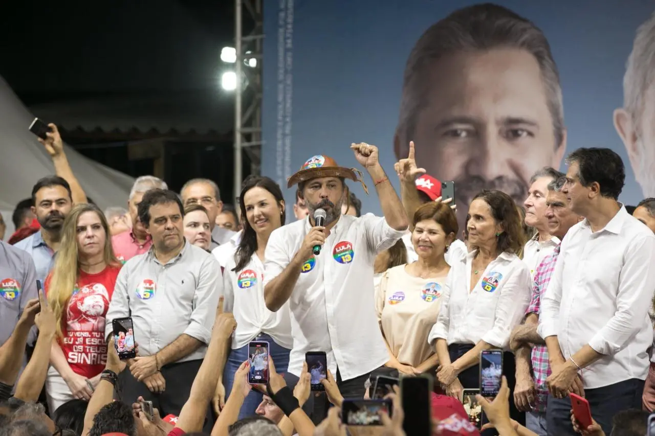palanque 2º turno, eleição, Eleição 2022, Luizianne, Elmano, Camilo, Lula, Evandro Leitão
