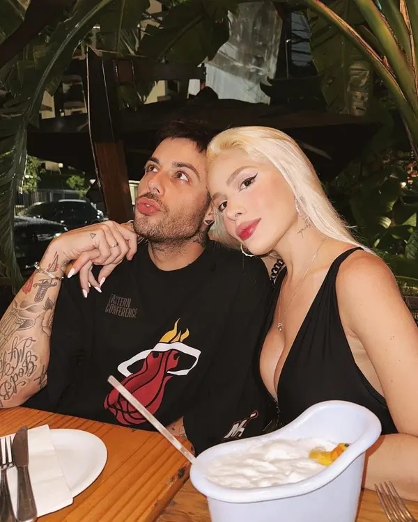 Karoline Lima e Gui Araújo