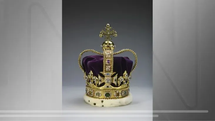 A Coroa de Santo Eduardo foi usada para coroar o rei Charles III
