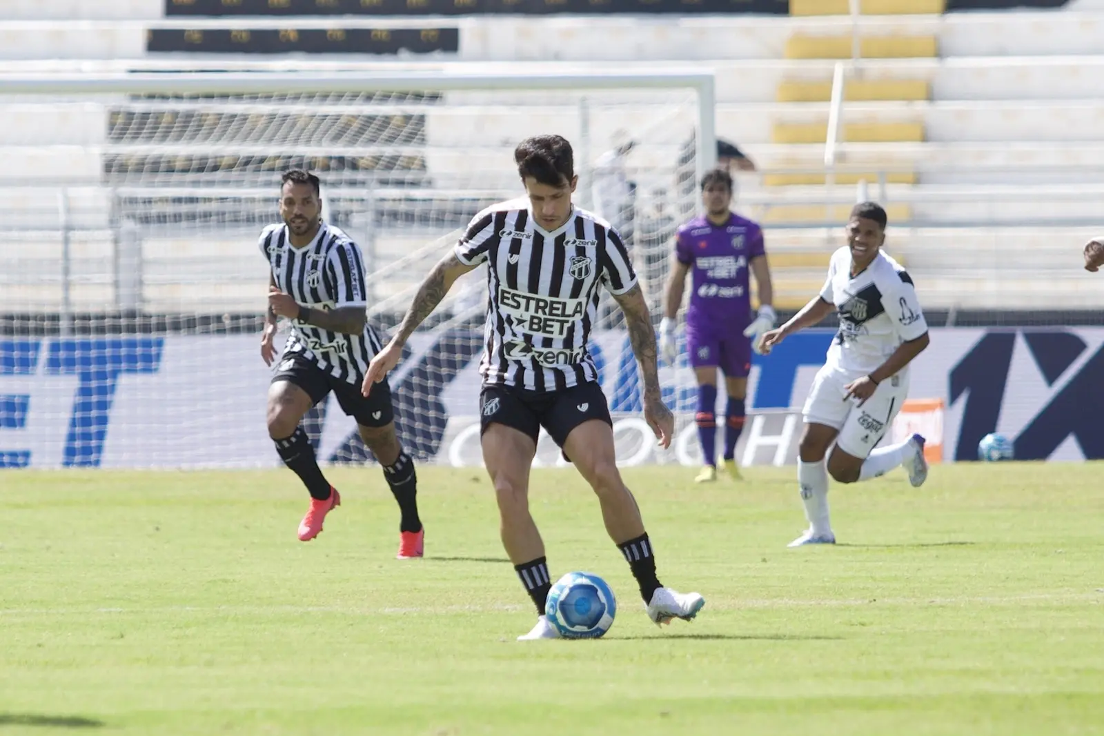 Jean Carlos em ação pelo Ceará
