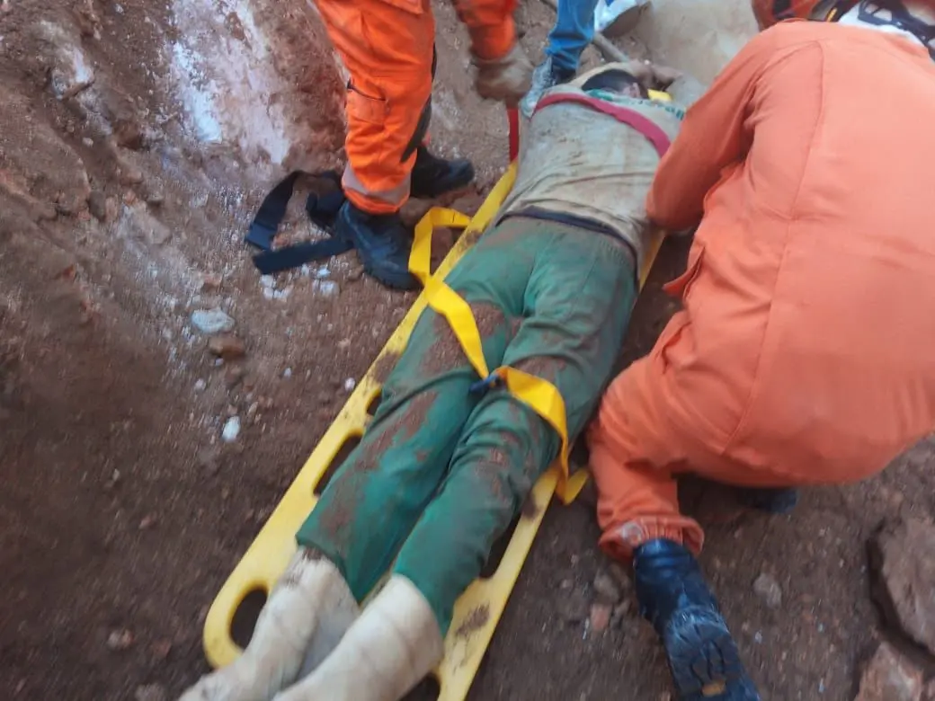 Mineração desaba e homem é soterrado em Santana do Acaraú