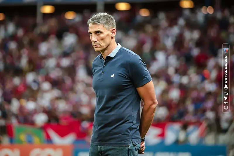 Vojvoda está na terceira temporada como técnico do Fortaleza.