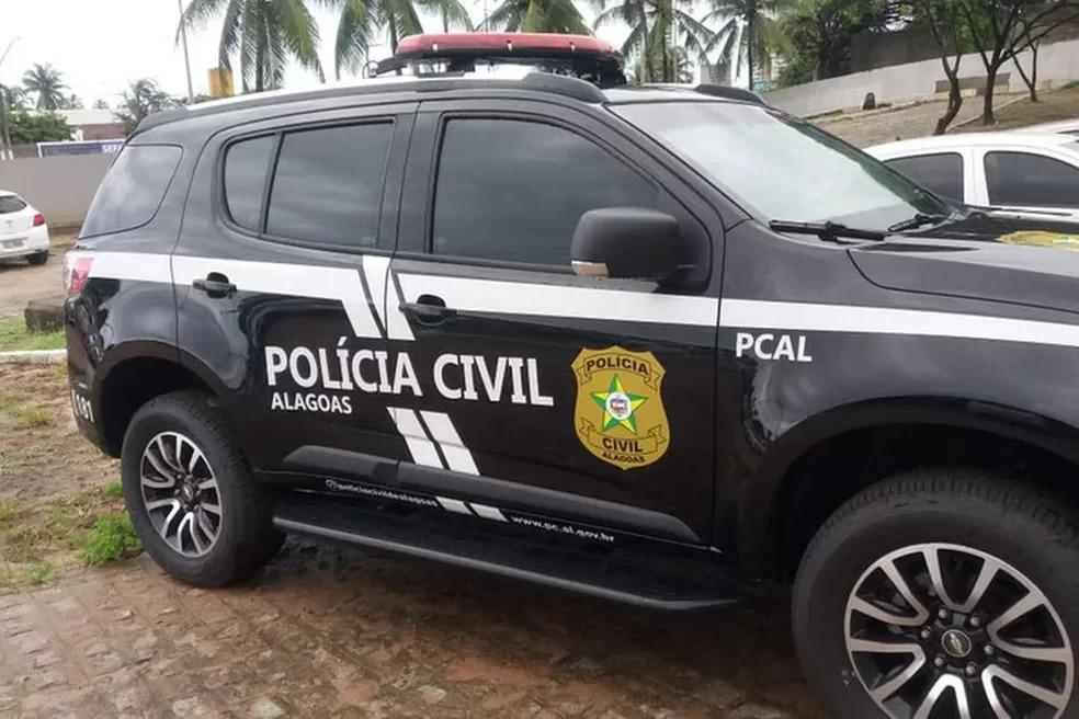 Carro oficial da Polícia Civil de Alagoas