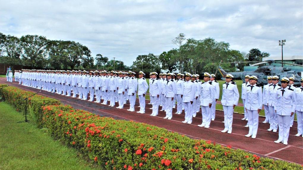 Oficiais da Marinha