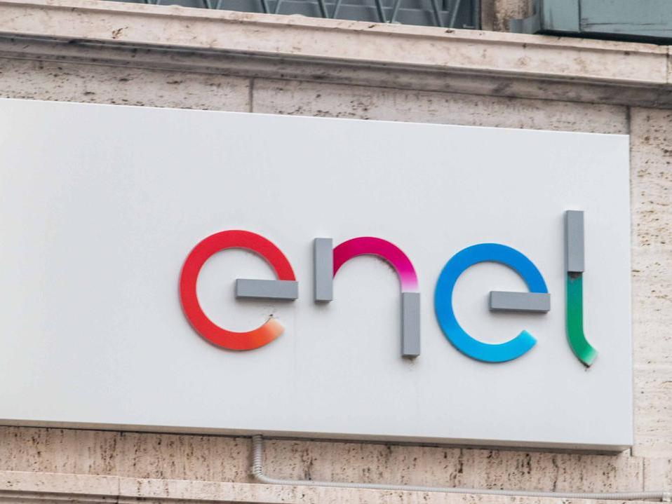 Italiana Enel venderá ativos e focará em seis mercados principais