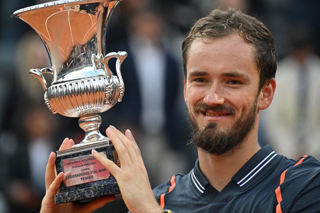 Medvedev vence jogo difícil contra Herbert e conquista título do ATP 250 de  Marseille - Surto Olímpico