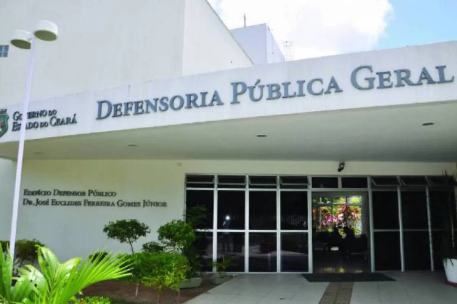 Fachada da Defensoria Pública do Ceará