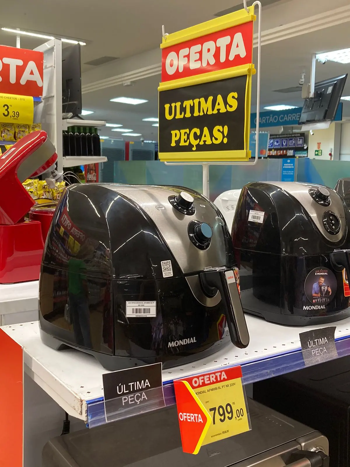 Avisos de últimas peças Carrefour da Barão de Studart